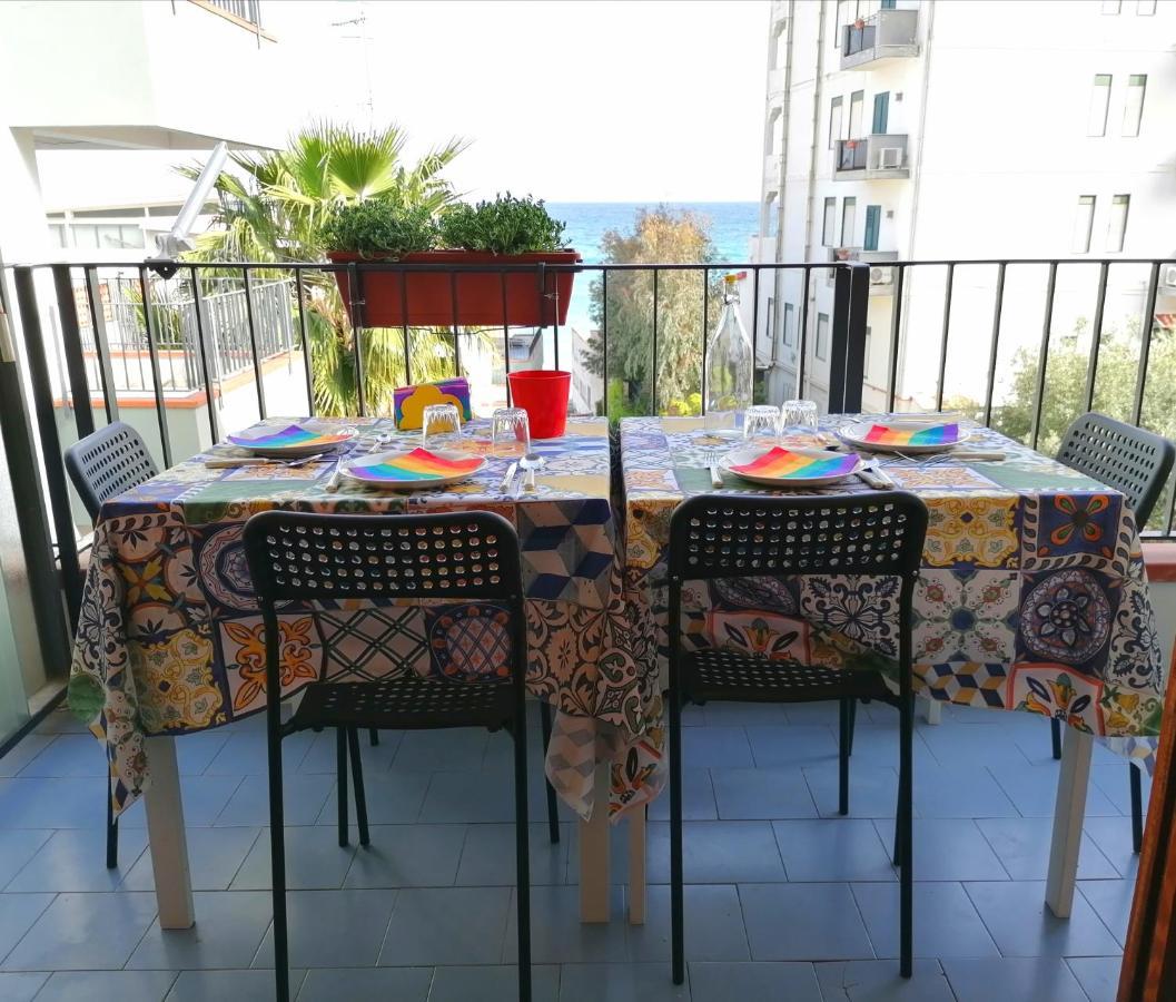 Oltremare Taormina Letojanni Lägenhet Exteriör bild